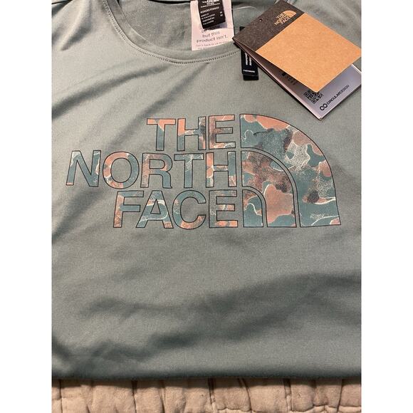 The North Face T Shirt Sage Green Elevation Polyester Flashdry Women’s Size M - Picture 4 of 6